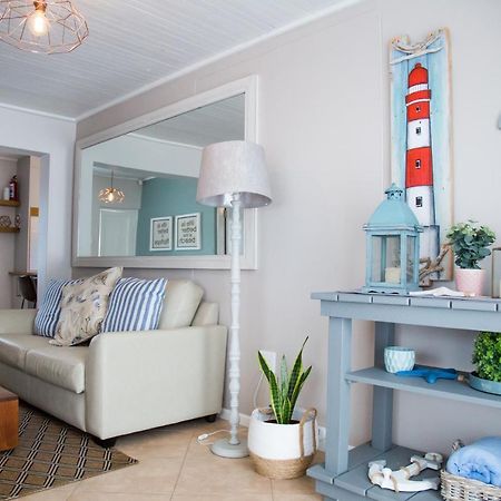 Mylas Cottage Swakopmund Ngoại thất bức ảnh