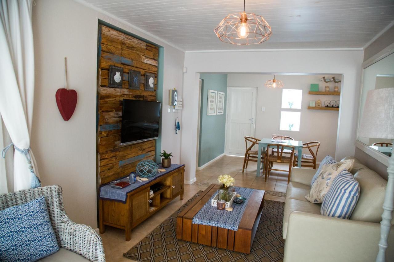 Mylas Cottage Swakopmund Ngoại thất bức ảnh