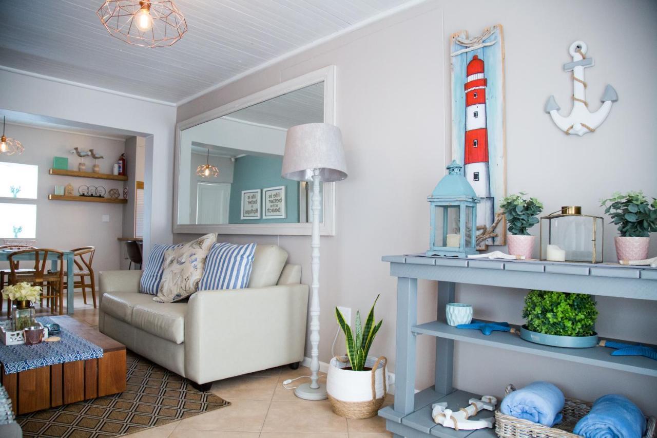 Mylas Cottage Swakopmund Ngoại thất bức ảnh
